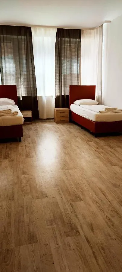 Apartment Othman Appartements Falkenstraße 26 1OG L Hannover