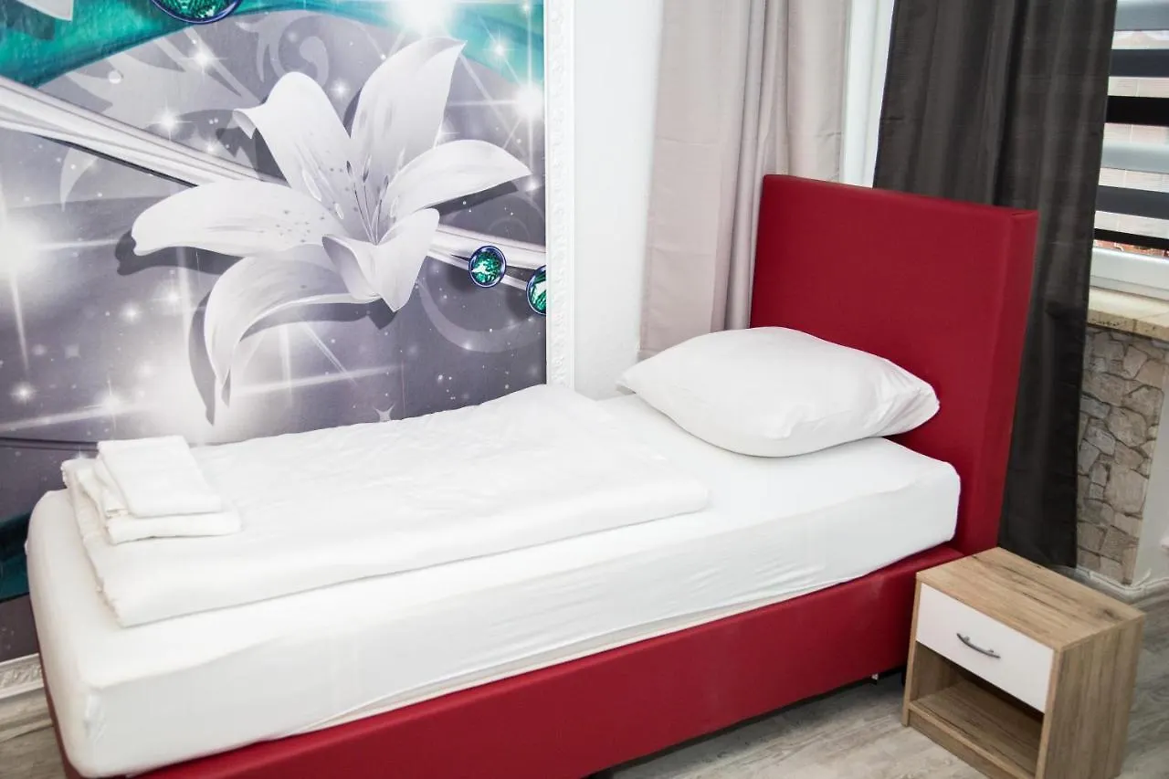Apartment Othman Appartements Falkenstrasse 26 1Og L Hannover